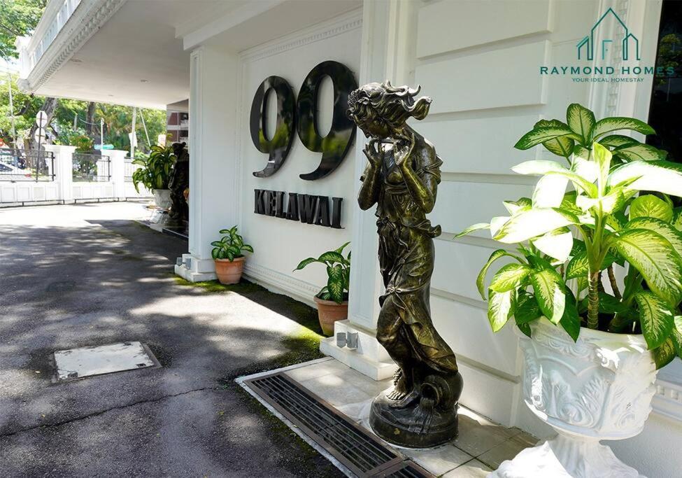 99 Kelawei Apartment George Town Exterior foto